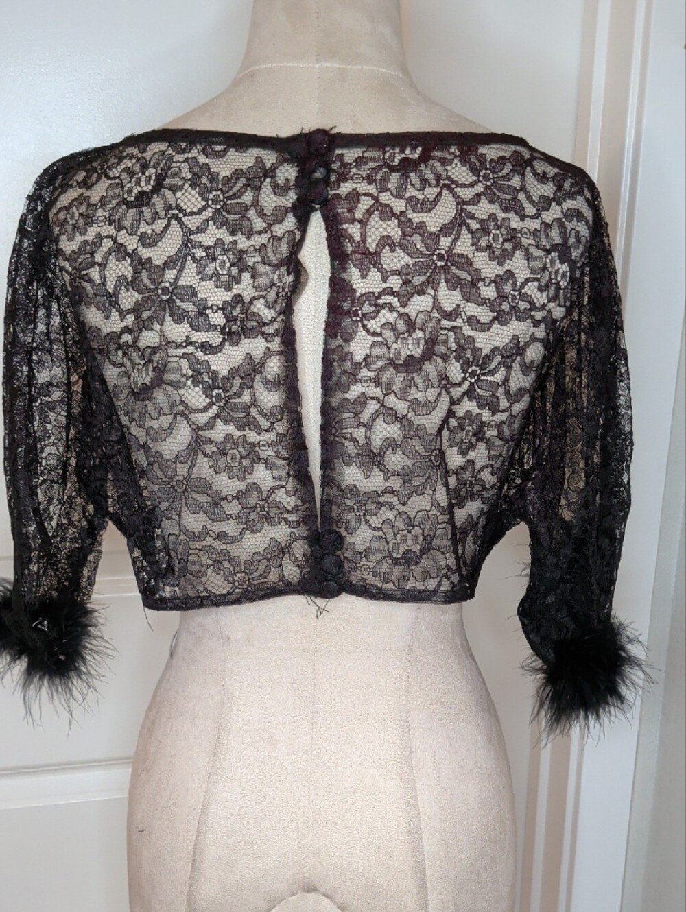 Vintage 60s Black Lace Top Feather Boa Sleeves Elegant Formal - Picture 3 of 11